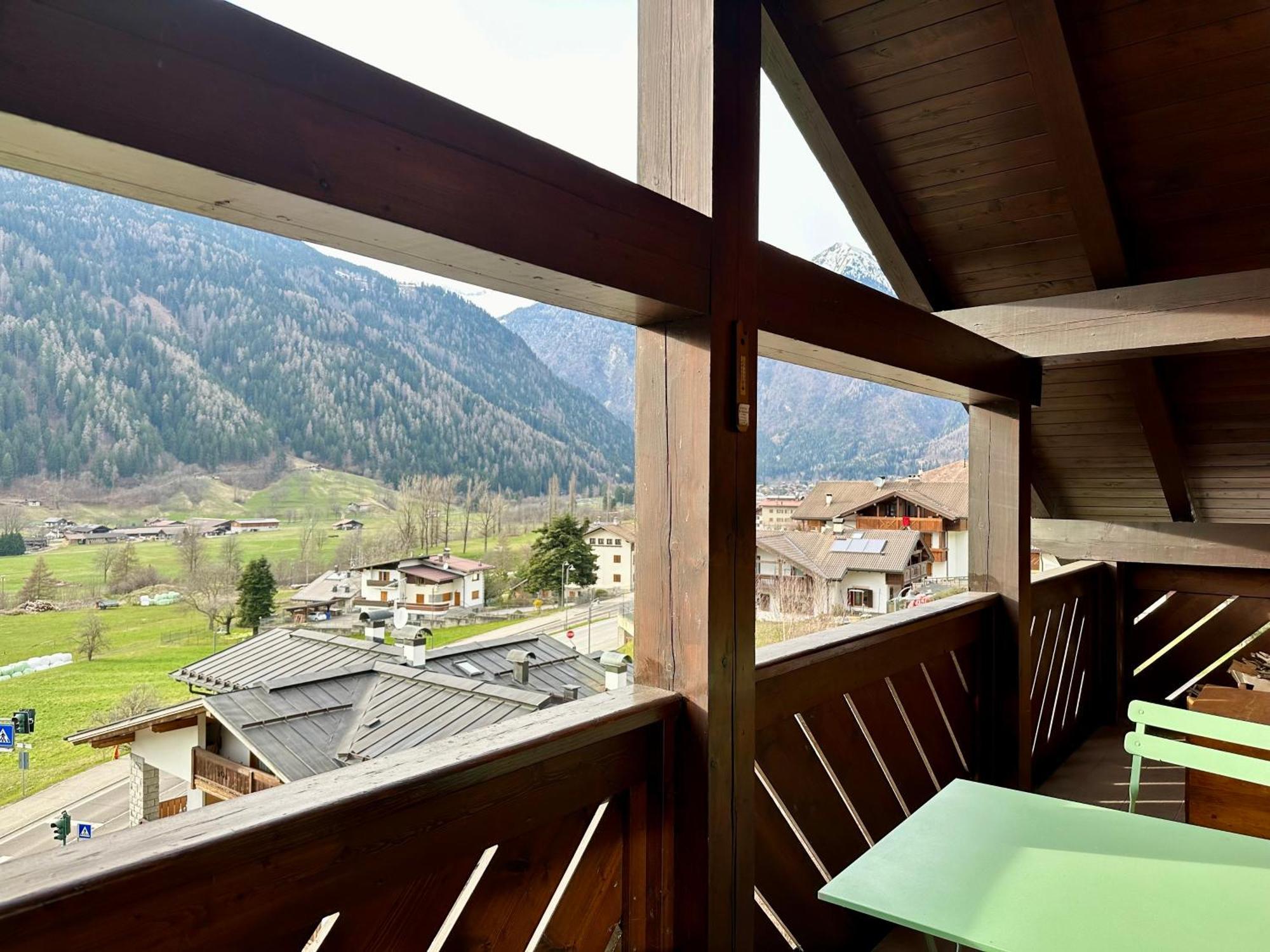 Mansarda Con Vista Apartamento Giustino Exterior foto